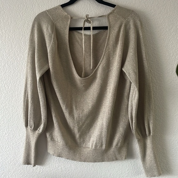 Perfect Top - Picture 2 of 5